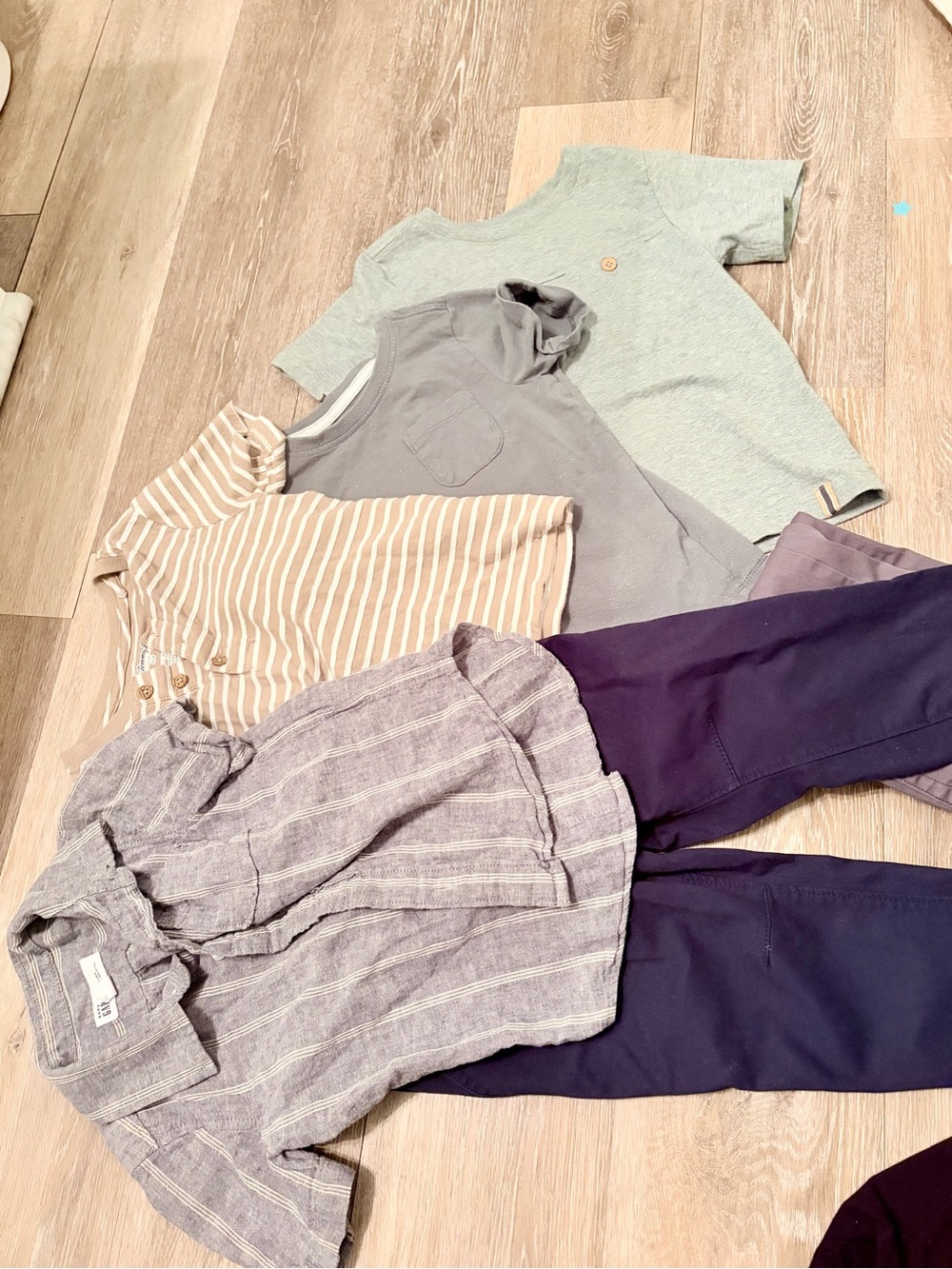 Toddler boy outfit bundle - Tommy Bahama/GAP/Cat & jack